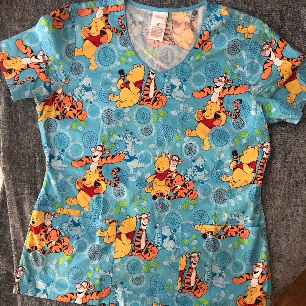 Scrub top